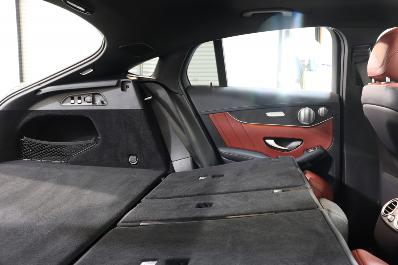 AMG GLCクーペ GLC43 4MATIC ｸｰﾍﾟ ﾚｻﾞｰｴｸｽｸﾙｰｼﾌﾞ&ﾅｲﾄ&ﾚｰﾀﾞｰｾｰﾌﾃｨPKG　ｷｰﾚｽｺﾞｰ 赤/黒本革 全席ｼｰﾄﾋｰﾀｰ ｻﾝﾙｰﾌ ﾍｯﾄﾞｱｯﾌﾟD 純正HDDﾅﾋﾞTV BT音楽 ﾌﾞﾙﾒｽﾀｰ 360ｶﾒﾗ LEDﾗｲﾄ ﾊﾝｽﾞﾌﾘｰA AMG専用装備&ﾁｭｰﾆﾝｸﾞ 9AT　2年保証