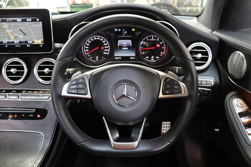 AMG GLCクーペ GLC43 4MATIC ｸｰﾍﾟ ﾚｻﾞｰｴｸｽｸﾙｰｼﾌﾞ&ﾅｲﾄ&ﾚｰﾀﾞｰｾｰﾌﾃｨPKG　ｷｰﾚｽｺﾞｰ 赤/黒本革 全席ｼｰﾄﾋｰﾀｰ ｻﾝﾙｰﾌ ﾍｯﾄﾞｱｯﾌﾟD 純正HDDﾅﾋﾞTV BT音楽 ﾌﾞﾙﾒｽﾀｰ 360ｶﾒﾗ LEDﾗｲﾄ ﾊﾝｽﾞﾌﾘｰA AMG専用装備&ﾁｭｰﾆﾝｸﾞ 9AT　2年保証