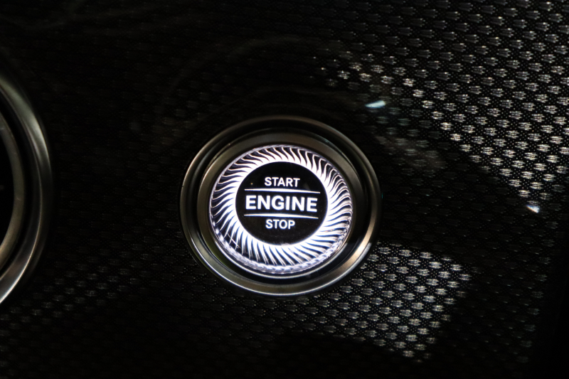 AMG Eクラス E53 4MATIC+ ｴｸｽｸﾙｰｼﾌﾞ&ﾚｰﾀﾞｰｾｰﾌﾃｨPKG　ISG搭載 後期 ｷｰﾚｽｺﾞｰ 黒本革 ﾍﾞﾝﾁﾚｰﾀｰ ﾊﾟﾉﾗﾏSR ﾍｯﾄﾞｱｯﾌﾟD MBUXﾅﾋﾞTV&ARﾅﾋﾞTV ｽﾏﾎ連携 ﾌﾞﾙﾒｽﾀｰ 360ｶﾒﾗ PTS LEDﾗｲﾄ 自動ﾄﾗﾝｸ AMG専用装備&ﾁｭｰﾆﾝｸﾞ ﾜｲﾔﾚｽ充電 9AT　2年保証