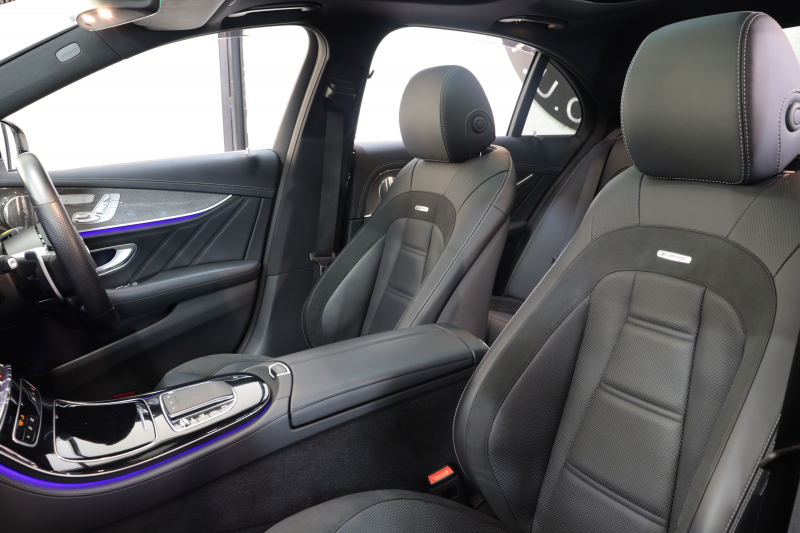 AMG Eクラス E53 4MATIC+ ｴｸｽｸﾙｰｼﾌﾞ&ﾚｰﾀﾞｰｾｰﾌﾃｨPKG　ISG搭載 後期 ｷｰﾚｽｺﾞｰ 黒本革 ﾍﾞﾝﾁﾚｰﾀｰ ﾊﾟﾉﾗﾏSR ﾍｯﾄﾞｱｯﾌﾟD MBUXﾅﾋﾞTV&ARﾅﾋﾞ&ARﾅﾋﾞ ｽﾏﾎ連携 ﾌﾞﾙﾒｽﾀｰ 360ｶﾒﾗ PTS LEDﾗｲﾄ 自動ﾄﾗﾝｸ AMG専用装備&ﾁｭｰﾆﾝｸﾞ ﾜｲﾔﾚｽ充電 9AT　2年保証
