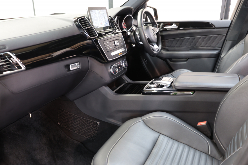 AMG GLE GLE43 4MATIC ﾅｲﾄ&ﾚｰﾀﾞｰｾｰﾌﾃｨPKG　ｷｰﾚｽｺﾞｰ 黒本革 ﾊﾟﾉﾗﾏSR HDDﾅﾋﾞTV ｽﾏﾎ連携 harman/kardon 360ｶﾒﾗ PTS LEDﾗｲﾄ 自動Rｹﾞｰﾄ AMG専用装備&ﾁｭｰﾆﾝｸﾞ ﾊﾟﾅﾒﾘｶｰﾅｰｸﾞﾘﾙ ｴｱｻｽ 9AT　2年保証