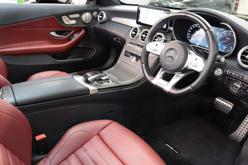 AMG Cクラス C43 4MATIC ｶﾌﾞﾘｵﾚ ﾚｰﾀﾞｰｾｰﾌﾃｨPKG　後期 赤本革 ｴｱｽｶｰﾌ ﾍｯﾄﾞｱｯﾌﾟD HDDﾅﾋﾞTV ｽﾏﾎ連携 ﾌﾞﾙﾒｽﾀｰ ﾊﾞｯｸｶﾒﾗ PTS LEDﾗｲﾄ AMG専用装備&ﾁｭｰﾆﾝｸﾞﾀﾞｲﾅﾐｯｸｾﾚｸﾄ ﾊﾟﾅﾒﾘｶｰﾅｸﾞﾘﾙ 赤幌 9AT　2年保証