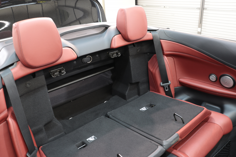 AMG Cクラス C43 4MATIC ｶﾌﾞﾘｵﾚ ﾚｰﾀﾞｰｾｰﾌﾃｨPKG　後期 赤本革 ｴｱｽｶｰﾌ ﾍｯﾄﾞｱｯﾌﾟD HDDﾅﾋﾞTV ｽﾏﾎ連携 ﾌﾞﾙﾒｽﾀｰ ﾊﾞｯｸｶﾒﾗ PTS LEDﾗｲﾄ AMG専用装備&ﾁｭｰﾆﾝｸﾞﾀﾞｲﾅﾐｯｸｾﾚｸﾄ ﾊﾟﾅﾒﾘｶｰﾅｸﾞﾘﾙ 赤幌 9AT　2年保証