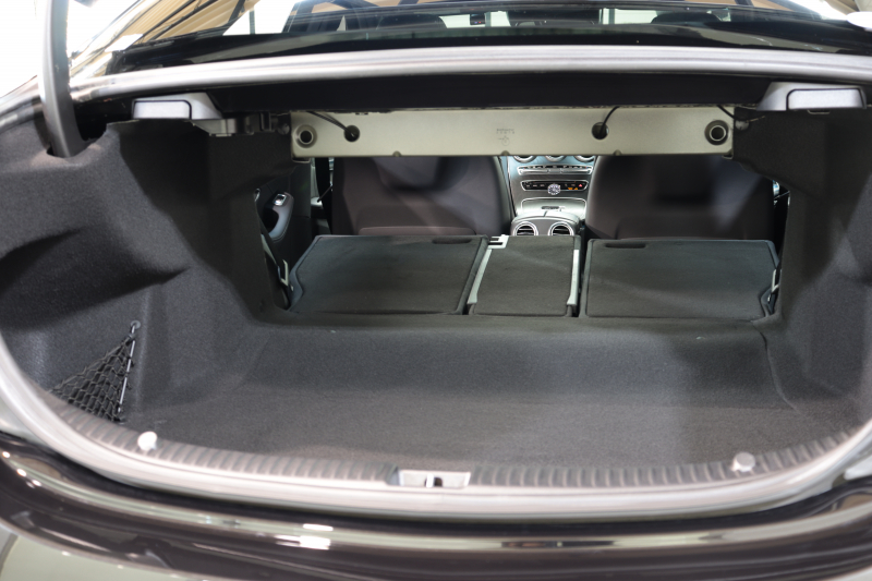 AMG Cクラス C63 ｴｸｽｸﾙｰｼﾌﾞ&ﾚｰﾀﾞｰｾｰﾌﾃｨPKG　ｷｰﾚｽｺﾞｰ 黒本革 ﾊﾟﾉﾗﾏSR ﾍｯﾄﾞｱｯﾌﾟD HDDﾅﾋﾞTV BT音楽 ﾌﾞﾙﾒｽﾀｰ ﾊﾞｯｸｶﾒﾗ PTS LEDﾗｲﾄ ﾊﾝｽﾞﾌﾘｰA AMG専用装備&ﾁｭｰﾆﾝｸﾞﾀﾞｲﾅﾐｯｸｾﾚｸﾄ　2年保証
