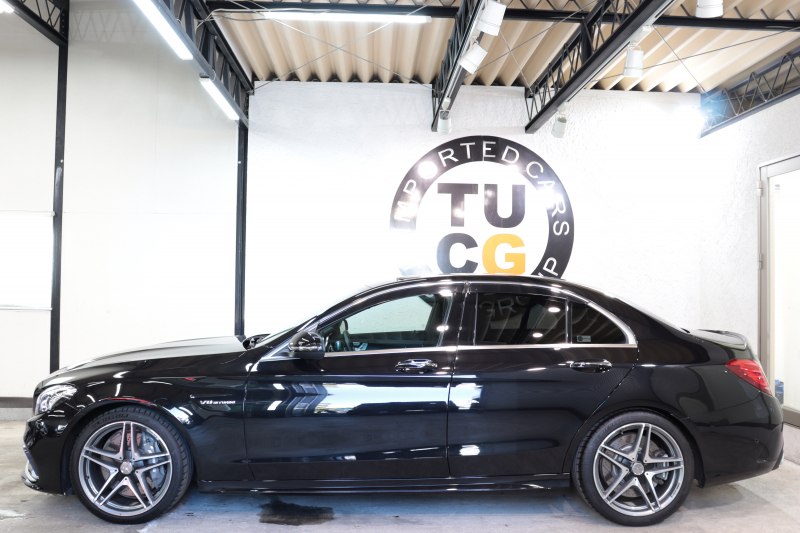 AMG Cクラス C63 ｴｸｽｸﾙｰｼﾌﾞ&ﾚｰﾀﾞｰｾｰﾌﾃｨPKG　ｷｰﾚｽｺﾞｰ 黒本革 ﾊﾟﾉﾗﾏSR ﾍｯﾄﾞｱｯﾌﾟD HDDﾅﾋﾞTV BT音楽 ﾌﾞﾙﾒｽﾀｰ ﾊﾞｯｸｶﾒﾗ PTS LEDﾗｲﾄ ﾊﾝｽﾞﾌﾘｰA AMG専用装備&ﾁｭｰﾆﾝｸﾞﾀﾞｲﾅﾐｯｸｾﾚｸﾄ　2年保証