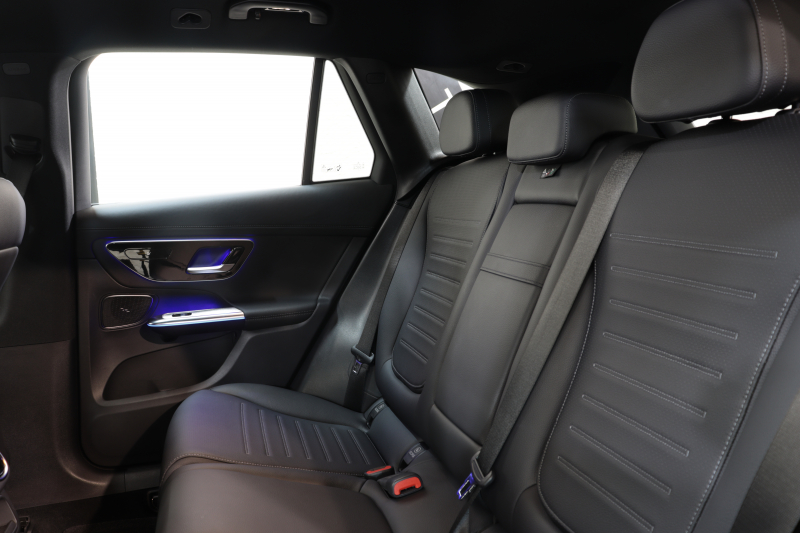 メルセデスベンツ GLC GLC220d 4MATIC AMGﾗｲﾝ ﾚｰﾀﾞｰｾｰﾌﾃｨPKG　ISG搭載 現行 1ｵｰﾅｰ 黒革 MBUXﾅﾋﾞTV ｽﾏﾎ連携 360ｶﾒﾗ PTS LEDﾗｲﾄ 自動Rｹﾞｰﾄ AMGｴｱﾛ&19AW ﾀﾞｲﾅﾐｯｸS ﾜｲﾔﾚｽ充電 9AT　2年保証