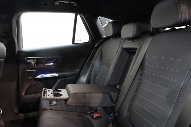 メルセデスベンツ GLC GLC220d 4MATIC AMGﾗｲﾝ ﾚｰﾀﾞｰｾｰﾌﾃｨPKG　ISG搭載 現行 1ｵｰﾅｰ 黒革 MBUXﾅﾋﾞTV ｽﾏﾎ連携 360ｶﾒﾗ PTS LEDﾗｲﾄ 自動Rｹﾞｰﾄ AMGｴｱﾛ&19AW ﾀﾞｲﾅﾐｯｸS ﾜｲﾔﾚｽ充電 9AT　2年保証