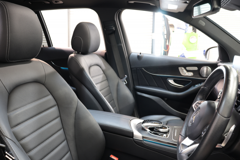 メルセデスベンツ GLC GLC250 4MATIC ｽﾎﾟｰﾂ 本革仕様 ﾚｰﾀﾞｰｾｰﾌﾃｨPKG　ｷｰﾚｽｺﾞｰ 黒本革 ﾊﾟﾉﾗﾏSR ﾍｯﾄﾞｱｯﾌﾟD 純正HDDﾅﾋﾞTV BT音楽 ﾌﾞﾙﾒｽﾀｰ 360ｶﾒﾗ PTS LEDﾗｲﾄ 自動Rｹﾞｰﾄ ﾊﾝｽﾞﾌﾘｰA AMGｴｱﾛ&19AW ｴｱｻｽ 9AT　2年保証