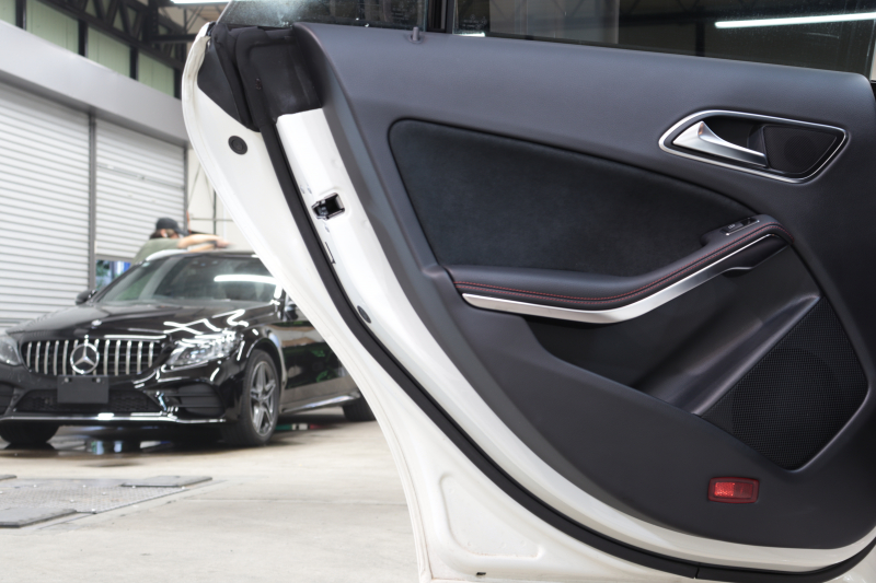 メルセデスベンツ CLAクラス CLA180ｼｭｰﾃｨﾝｸﾞﾌﾞﾚｰｸ ｽﾎﾟｰﾂ ﾚｰﾀﾞｰｾｰﾌﾃｨPKG　中期 ｷｰﾚｽｺﾞｰ ﾌﾞﾗｯｸﾚｻﾞｰDINAMICAｼｰﾄ ｼｰﾄﾋｰﾀｰ HDDﾅﾋﾞTV ｽﾏﾎ連携 ﾊﾞｯｸｶﾒﾗ PTS ｷｾﾉﾝﾗｲﾄ 自動Rｹﾞｰﾄ AMGｴｱﾛ&18AW ﾀﾞｲﾅﾐｯｸS 7AT　2年保証