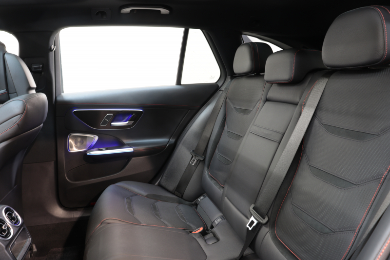 AMG Cクラス C43 4MATIC ｽﾃｰｼｮﾝﾜｺﾞﾝ AMGﾅｲﾄ&ﾚｰﾀﾞｰｾｰﾌﾃｨPKG　BSG搭載 ｷｰﾚｽｺﾞｰ 黒本革 ﾍﾞﾝﾁﾚｰﾀｰ ﾊﾟﾉﾗﾏSR ﾍｯﾄﾞｱｯﾌﾟD MBUXﾅﾋﾞTV&ARﾅﾋﾞ ｽﾏﾎ連携 ﾌﾞﾙﾒｽﾀｰ 360ｶﾒﾗ PTS LEDﾗｲﾄ 自動Rｹﾞｰﾄ AMG専用装備&ﾁｭｰﾆﾝｸﾞ 9AT ﾘｱｱｸｽﾙｽﾃｱ　2年保証