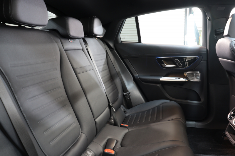 メルセデスベンツ GLCクーペ GLC220d 4MATIC ｸｰﾍﾟ AMGﾗｲﾝ&ﾄﾞﾗｲﾊﾞｰｽﾞ&ﾚｻﾞｰｴｸｽｸﾙｰｼﾌﾞ&ﾚｰﾀﾞｰｾｰﾌﾃｨPKG　ISG搭載 現行 ｷｰﾚｽｺﾞｰ 黒本革 ﾊﾟﾉﾗﾏSR MBUXﾅﾋﾞTV&ARﾅﾋﾞ ｽﾏﾎ連携 ﾌﾞﾙﾒｽﾀｰ 360ｶﾒﾗ PTS LEDﾗｲﾄ ﾊﾝｽﾞﾌﾘｰA AMGｴｱﾛ&20AW ｴｱｻｽ ﾘｱｱｸｽﾙｽﾃｱ 9AT　2年保証