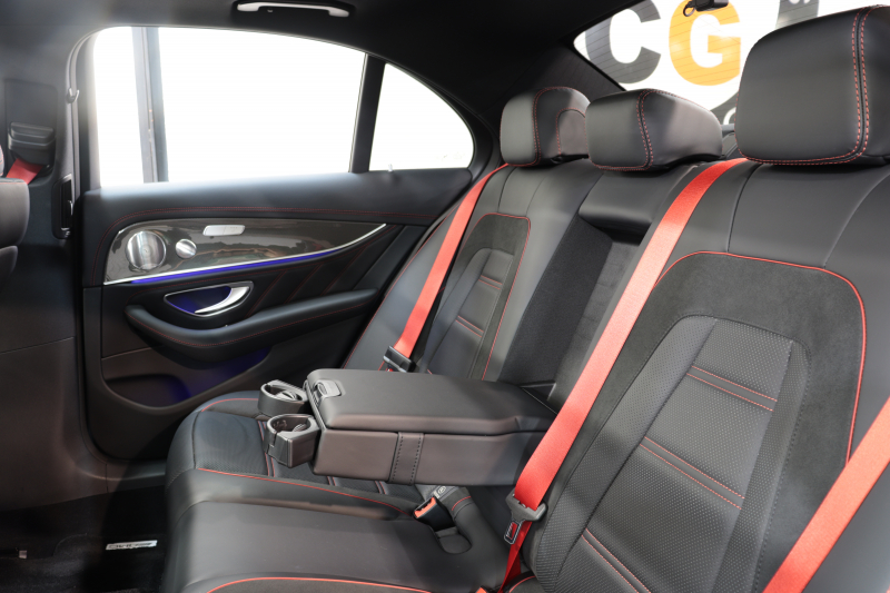 AMG Eクラス E53 4MATIC ｴｸｽｸﾙｰｼﾌﾞ&ﾚｰﾀﾞｰｾｰﾌﾃｨPKG　中期 ISG搭載 ｷｰﾚｽｺﾞｰ 黒本革 ﾍﾞﾝﾁﾚｰﾀｰ ﾏｯｻｰｼﾞ機能 ﾊﾟﾉﾗﾏSR ﾍｯﾄﾞｱｯﾌﾟD 純正ﾅﾋﾞTV ｽﾏﾎ連携 ﾌﾞﾙﾒｽﾀｰ 360ｶﾒﾗ PTS LEDﾗｲﾄ ﾊﾝｽﾞﾌﾘｰA AMGﾗｲﾄﾞｺﾝﾄﾛｰﾙ+ｴｱｻｽ 9AT　2年保証