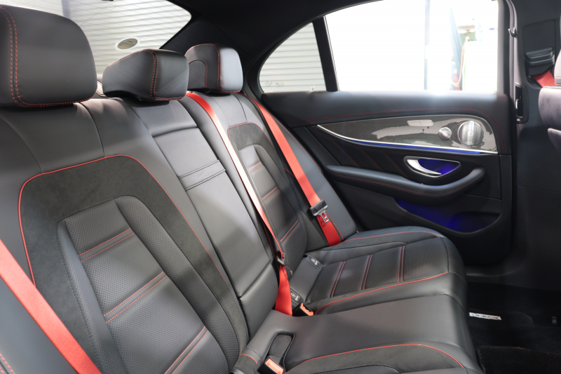 AMG Eクラス E53 4MATIC ｴｸｽｸﾙｰｼﾌﾞ&ﾚｰﾀﾞｰｾｰﾌﾃｨPKG　中期 ISG搭載 ｷｰﾚｽｺﾞｰ 黒本革 ﾍﾞﾝﾁﾚｰﾀｰ ﾏｯｻｰｼﾞ機能 ﾊﾟﾉﾗﾏSR ﾍｯﾄﾞｱｯﾌﾟD 純正ﾅﾋﾞTV ｽﾏﾎ連携 ﾌﾞﾙﾒｽﾀｰ 360ｶﾒﾗ PTS LEDﾗｲﾄ ﾊﾝｽﾞﾌﾘｰA AMGﾗｲﾄﾞｺﾝﾄﾛｰﾙ+ｴｱｻｽ 9AT　2年保証