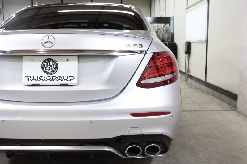 AMG Eクラス E53 4MATIC ｴｸｽｸﾙｰｼﾌﾞ&ﾚｰﾀﾞｰｾｰﾌﾃｨPKG　中期 ISG搭載 ｷｰﾚｽｺﾞｰ 黒本革 ﾍﾞﾝﾁﾚｰﾀｰ ﾏｯｻｰｼﾞ機能 ﾊﾟﾉﾗﾏSR ﾍｯﾄﾞｱｯﾌﾟD 純正ﾅﾋﾞTV ｽﾏﾎ連携 ﾌﾞﾙﾒｽﾀｰ 360ｶﾒﾗ PTS LEDﾗｲﾄ ﾊﾝｽﾞﾌﾘｰA AMGﾗｲﾄﾞｺﾝﾄﾛｰﾙ+ｴｱｻｽ 9AT　2年保証