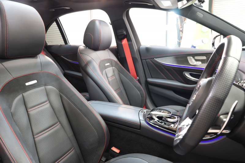 AMG Eクラス E53 4MATIC ｴｸｽｸﾙｰｼﾌﾞ&ﾚｰﾀﾞｰｾｰﾌﾃｨPKG　中期 ISG搭載 ｷｰﾚｽｺﾞｰ 黒本革 ﾍﾞﾝﾁﾚｰﾀｰ ﾏｯｻｰｼﾞ機能 ﾊﾟﾉﾗﾏSR ﾍｯﾄﾞｱｯﾌﾟD 純正ﾅﾋﾞTV ｽﾏﾎ連携 ﾌﾞﾙﾒｽﾀｰ 360ｶﾒﾗ PTS LEDﾗｲﾄ ﾊﾝｽﾞﾌﾘｰA AMGﾗｲﾄﾞｺﾝﾄﾛｰﾙ+ｴｱｻｽ 9AT　2年保証