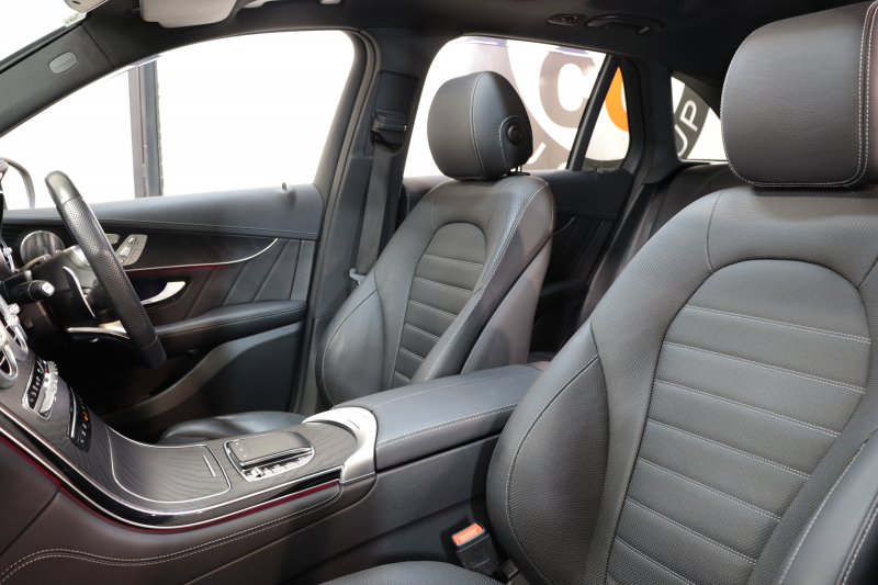 AMG GLC GLC43 4MATIC ﾚｻﾞｰｴｸｽｸﾙｰｼﾌﾞ&ﾚｰﾀﾞｰｾｰﾌﾃｨPKG　後期 MEｺﾈｸﾄ ｷｰﾚｽｺﾞｰ 黒本革 ﾍﾞﾝﾁﾚｰﾀｰ ﾊﾟﾉﾗﾏSR ﾍｯﾄﾞｱｯﾌﾟD MBUXﾅﾋﾞTV BT音楽 ﾌﾞﾙﾒｽﾀｰ 360ｶﾒﾗ PTS LEDﾗｲﾄ ﾊﾝｽﾞﾌﾘｰA AMG専用装備&ﾁｭｰﾆﾝｸﾞ 9AT　2年保証