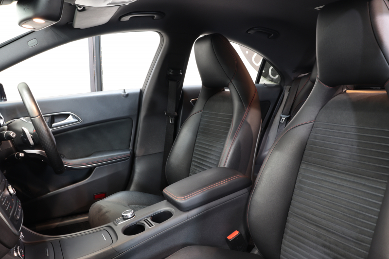 メルセデスベンツ CLAクラス CLA250 AMGﾗｲﾝ ﾚｰﾀﾞｰｾｰﾌﾃｨPKG　中期 ｷｰﾚｽｺﾞｰ ﾌﾞﾗｯｸﾚｻﾞｰDINAMICAｼｰﾄ ｼｰﾄﾋｰﾀｰ HDDﾅﾋﾞTV BT音楽 Bｶﾒﾗ PTS DSRC ｷｾﾉﾝ AMGｴｱﾛ&18AW ﾊﾟﾄﾞﾙｼﾌﾄ 7AT 希少色ﾉｰｻﾞﾝﾗｲﾂﾌﾞﾗｯｸ　2年保証