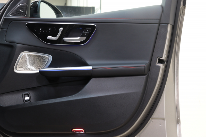 AMG Cクラス C43 4MATIC ｽﾃｰｼｮﾝﾜｺﾞﾝ AMGﾅｲﾄ&ﾚｰﾀﾞｰｾｰﾌﾃｨPKG　BSG搭載 黒本革 ﾍﾞﾝﾁﾚｰﾀｰ ﾊﾟﾉﾗﾏSR HUD MBUXﾅﾋﾞTV&ARﾅﾋﾞ ｽﾏﾎ連携 ﾌﾞﾙﾒｽﾀｰ 360ｶﾒﾗ PTS LEDﾗｲﾄ 自動Rｹﾞｰﾄ AMG専用装備&ﾁｭｰﾆﾝｸﾞﾘｱｱｸｽﾙｽﾃｱ 9AT 希少色ﾓﾊｰﾍﾞｼﾙﾊﾞｰ　2年保証