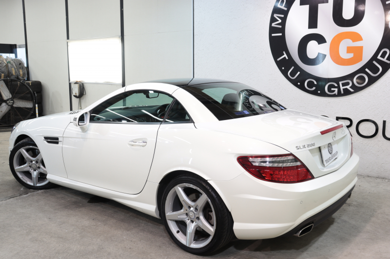 メルセデスベンツ SLKクラス SLK200 ｴｸｽｸﾙｰｼﾌﾞ AMGｽﾎﾟｰﾂ&ﾚｰﾀﾞｰｾｰﾌﾃｨPKG　中期 1ｵｰﾅｰ 黒本革 ｴｱｽｶｰﾌ ﾏｼﾞｯｸｽｶｲR HDDﾅﾋﾞTV BT音楽 PTS DSRC ｷｾﾉﾝ AMGｴｱﾛ&18AW ｴｱｶﾞｲﾄﾞ ﾊﾟﾄﾞﾙｼﾌﾄ 7AT　2年保証