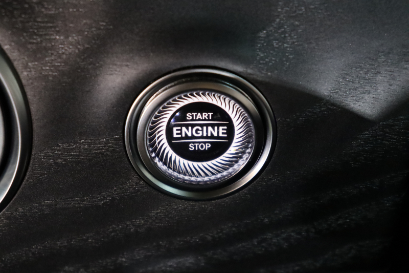 AMG Eクラス E53 4MATIC+ ｴｸｽｸﾙｰｼﾌﾞ&ﾚｰﾀﾞｰｾｰﾌﾃｨPKG　ISG搭載 後期 1ｵｰﾅｰ ｷｰﾚｽｺﾞｰ 黒本革 ﾍﾞﾝﾁﾚｰﾀｰ ﾊﾟﾉﾗﾏSR ﾍｯﾄﾞｱｯﾌﾟD MBUXﾅﾋﾞTV&ARﾅﾋﾞ ｽﾏﾎ連携 ﾌﾞﾙﾒｽﾀｰ 360ｶﾒﾗ PTS LEDﾗｲﾄ 自動ﾄﾗﾝｸ AMG専用装備&ﾁｭｰﾆﾝｸﾞ ﾜｲﾔﾚｽ充電 ｴｱｻｽ 9AT　2年保証