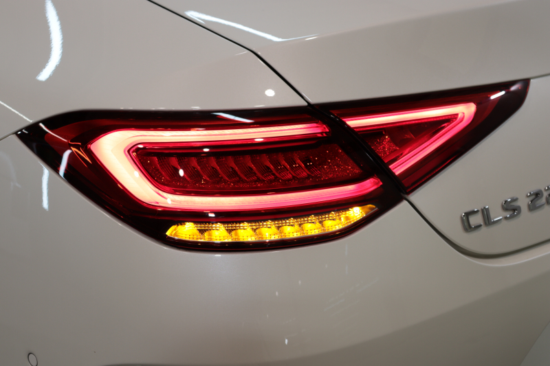 メルセデスベンツ CLS CLS220d ｽﾎﾟｰﾂ ｴｸｽｸﾙｰｼﾌﾞ&ﾚｰﾀﾞｰｾｰﾌﾃｨPKG　ｷｰﾚｽｺﾞｰ 茶本革 ﾍﾞﾝﾁﾚｰﾀｰ ｻﾝﾙｰﾌ ﾍｯﾄﾞｱｯﾌﾟD HDDﾅﾋﾞTV ｽﾏﾎ連携 ﾌﾞﾙﾒｽﾀｰ 360ｶﾒﾗ PTS LEDﾗｲﾄ ﾊﾝｽﾞﾌﾘｰA AMGｴｱﾛ&19AW ｴｱｻｽ ﾀﾞｲﾅﾐｯｸS 9AT　2年保証