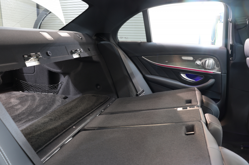 AMG Eクラス E43 4MATIC ｴｸｽｸﾙｰｼﾌﾞ&ﾚｰﾀﾞｰｾｰﾌﾃｨPKG　ｷｰﾚｽｺﾞｰ 黒本革 ﾍﾞﾝﾁﾚｰﾀｰ ﾊﾟﾉﾗﾏSR HUD HDDﾅﾋﾞTV&ｷｬﾝｾﾗｰ ｽﾏﾎ連携 ﾌﾞﾙﾒｽﾀｰ 360ｶﾒﾗ PTS LEDﾗｲﾄ ﾊﾝｽﾞﾌﾘｰA AMG専用装備&ﾁｭｰﾆﾝｸﾞ 9AT　2年保証
