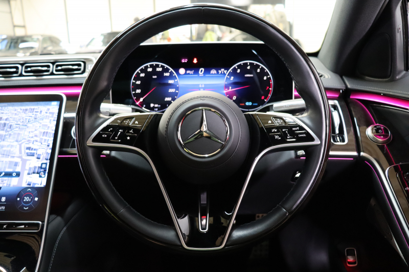 メルセデスベンツ Sクラス S500ﾛﾝｸﾞ 4MATIC AMGﾗｲﾝ&ﾚｰﾀﾞｰｾｰﾌﾃｨPKG　ISG搭載 1ｵｰﾅｰ ｷｰﾚｽｺﾞｰ 黒本革 ﾍﾞﾝﾁﾚｰﾀｰ ﾊﾟﾉﾗﾏSR HUD MBUXﾅﾋﾞTV ｽﾏﾎ連携 ﾌﾞﾙﾒｽﾀｰ 360ｶﾒﾗ PTS LEDﾗｲﾄ ﾊﾝｽﾞﾌﾘｰA AMGｴｱﾛ&20AW ｴｱｻｽ ﾘｱｱｸｽﾙ 9AT　2年保証