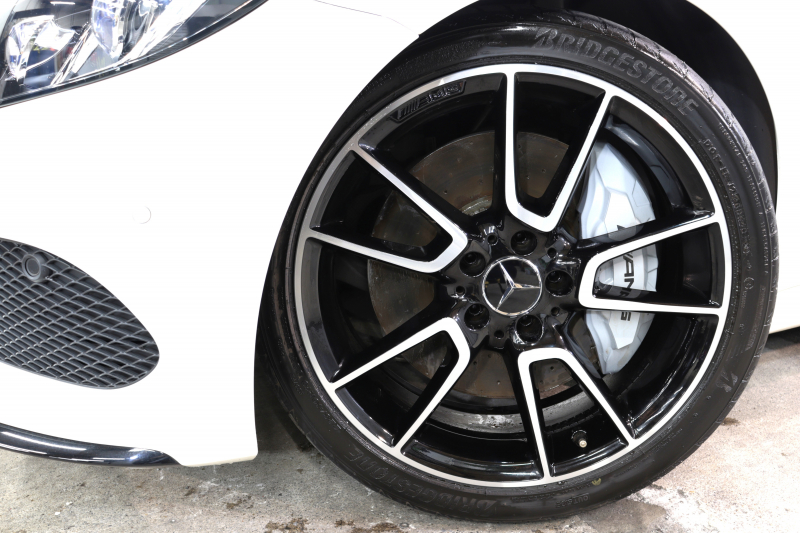 AMG Cクラス C43 4MATIC ｴｸｽｸﾙｰｼﾌﾞ&ﾚｰﾀﾞｰｾｰﾌﾃｨPKG　ｷｰﾚｽｺﾞｰ 黒本革 ﾊﾟﾉﾗﾏSR HDDﾅﾋﾞTV&ｷｬﾝｾﾗｰ BT音楽 ﾌﾞﾙﾒｽﾀｰ Bｶﾒﾗ PTS LEDﾗｲﾄ ﾊﾝｽﾞﾌﾘｰA AMG専用装備&ﾁｭｰﾆﾝｸﾞ 9AT　2年保証