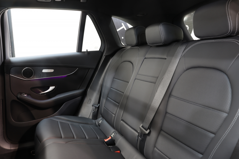 メルセデスベンツ GLC GLC220d 4MATIC ﾅｲﾄｴﾃﾞｨｼｮﾝ ﾚｰﾀﾞｰｾｰﾌﾃｨPKG　70台限定車 後期 ｷｰﾚｽｺﾞｰ 黒革 ﾊﾟﾉﾗﾏSR MBUXﾅﾋﾞTV BT音楽 360ｶﾒﾗ PTS LEDﾗｲﾄ 自動Rｹﾞｰﾄ AMGｴｱﾛ&19AW ﾜｲﾔﾚｽ充電 9AT　2年保証