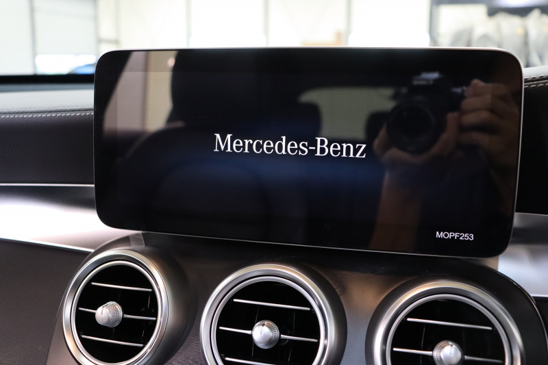 メルセデスベンツ GLC GLC220d 4MATIC ﾅｲﾄｴﾃﾞｨｼｮﾝ ﾚｰﾀﾞｰｾｰﾌﾃｨPKG　70台限定車 後期 ｷｰﾚｽｺﾞｰ 黒革 ﾊﾟﾉﾗﾏSR MBUXﾅﾋﾞTV BT音楽 360ｶﾒﾗ PTS LEDﾗｲﾄ 自動Rｹﾞｰﾄ AMGｴｱﾛ&19AW ﾜｲﾔﾚｽ充電 9AT　2年保証