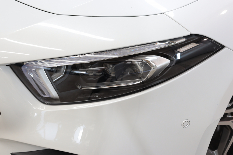 メルセデスベンツ Aクラス A250 4MATIC ｾﾀﾞﾝ AMGﾗｲﾝ AMGﾚｻﾞｰｴｸｽｸﾙｰｼﾌﾞ&ｱﾄﾞﾊﾞﾝｽﾄﾞ&ﾅﾋﾞｹﾞｰｼｮﾝ&ﾚｰﾀﾞｰｾｰﾌﾃｨPKG　ｷｰﾚｽｺﾞｰ 灰/黒本革 ﾊﾟﾉﾗﾏSR HUD MBUXﾅﾋﾞTV BT音楽 ｱﾄﾞﾊﾞﾝｽﾄﾞｻｳﾝﾄﾞ 360ｶﾒﾗ PTS LEDﾗｲﾄ ﾊﾝｽﾞﾌﾘｰA AMGｴｱﾛ&18AW ﾜｲﾔﾚｽ充電　2年保証