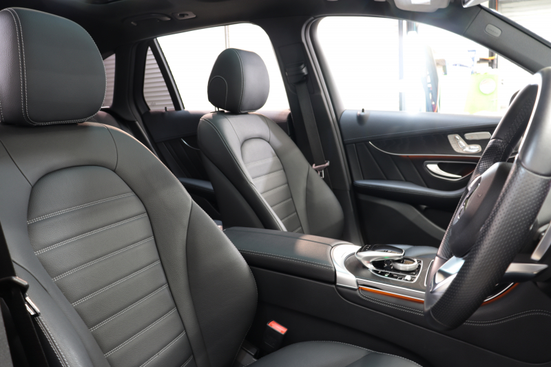 AMG GLC GLC43 4MATIC ﾚｻﾞｰｴｸｽｸﾙｰｼﾌﾞ&ﾅｲﾄ&ﾚｰﾀﾞｰｾｰﾌﾃｨPKG　1ｵｰﾅｰ 黒本革 ﾊﾟﾉﾗﾏSR HUD HDDﾅﾋﾞTV BT音楽 ﾌﾞﾙﾒｽﾀｰ 360ｶﾒﾗ PTS LEDﾗｲﾄ ﾊﾝｽﾞﾌﾘｰA AMG専用装備&ﾁｭｰﾆﾝｸﾞ 9AT　2年保証
