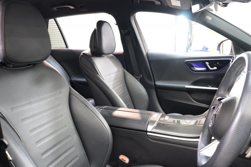メルセデスベンツ Cクラス C220d ｽﾃｰｼｮﾝﾜｺﾞﾝ AVG AMGﾗｲﾝ ﾚｻﾞｰｴｸｽｸﾙｰｼﾌﾞ&ﾍﾞｰｼｯｸ&ﾚｰﾀﾞｰｾｰﾌﾃｨPKG　ISG搭載 ｷｰﾚｽｺﾞｰ 黒本革 ﾍｯﾄﾞｱｯﾌﾟD MBUXﾅﾋﾞTV&ARﾅﾋﾞ ｽﾏﾎ連携 360ｶﾒﾗ PTS LEDﾗｲﾄ ﾊﾝｽﾞﾌﾘｰA AMGｴｱﾛ&18AW 9AT 希少色ｾﾚﾅｲﾄｸﾞﾚｰ　2年保証