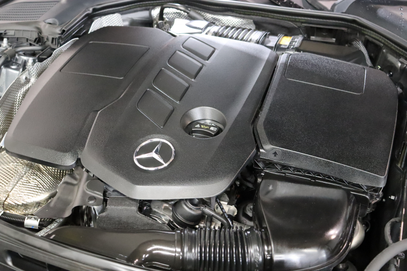 メルセデスベンツ Cクラス C220d ｽﾃｰｼｮﾝﾜｺﾞﾝ AVG AMGﾗｲﾝ ﾚｻﾞｰｴｸｽｸﾙｰｼﾌﾞ&ﾍﾞｰｼｯｸ&ﾚｰﾀﾞｰｾｰﾌﾃｨPKG　ISG搭載 ｷｰﾚｽｺﾞｰ 黒本革 ﾍｯﾄﾞｱｯﾌﾟD MBUXﾅﾋﾞTV&ARﾅﾋﾞ ｽﾏﾎ連携 360ｶﾒﾗ PTS LEDﾗｲﾄ ﾊﾝｽﾞﾌﾘｰA AMGｴｱﾛ&18AW 9AT 希少色ｾﾚﾅｲﾄｸﾞﾚｰ　2年保証
