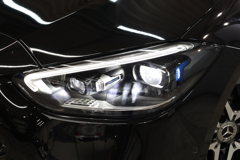 メルセデスベンツ Cクラス C220d ｽﾃｰｼｮﾝﾜｺﾞﾝ AVG AMGﾗｲﾝ ﾚｻﾞｰｴｸｽｸﾙｰｼﾌﾞ&ﾍﾞｰｼｯｸ&ﾚｰﾀﾞｰｾｰﾌﾃｨPKG　ISG搭載 ｷｰﾚｽｺﾞｰ 赤/黒本革 ﾊﾟﾉﾗﾏSR ﾍｯﾄﾞｱｯﾌﾟD MBUXﾅﾋﾞTV&ARﾅﾋﾞ ｽﾏﾎ連携 360ｶﾒﾗ PTS LEDﾗｲﾄ 自動Rｹﾞｰﾄ AMGｴｱﾛ&18AW ﾜｲﾔﾚｽ充電 9AT　2年保証