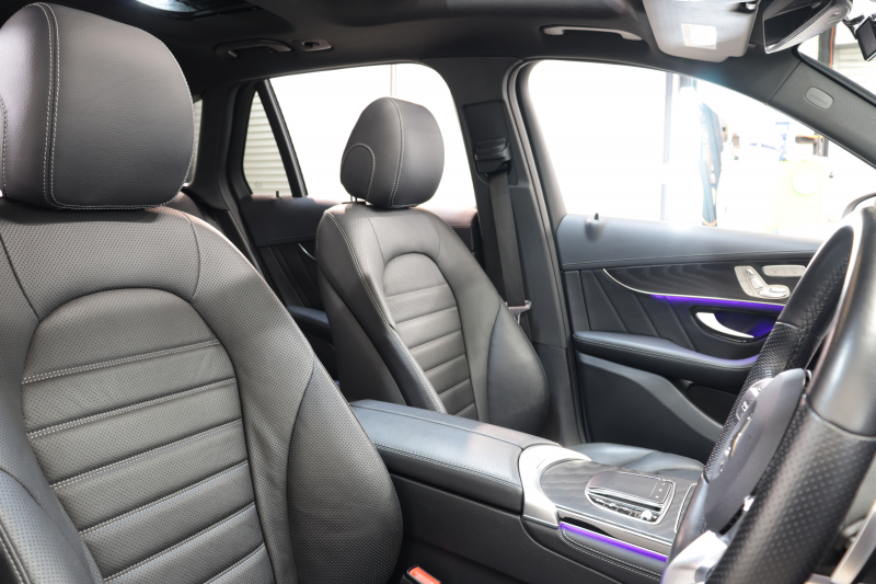 メルセデスベンツ GLC GLC220d 4MATIC AMGﾗｲﾝ ﾚｻﾞｰｴｸｽｸﾙｰｼﾌﾞ&ﾚｰﾀﾞｰｾｰﾌﾃｨPKG　後期 MEｺﾈｸﾄ ｷｰﾚｽｺﾞｰ 黒本革 ﾊﾟﾉﾗﾏSR MBUXﾅﾋﾞTV BT音楽 360ｶﾒﾗ PTS LEDﾗｲﾄ 自動Rｹﾞｰﾄ AMGｴｱﾛ&19AW ﾜｲﾔﾚｽ充電 9AT　2年保証