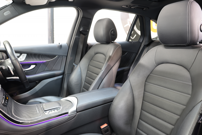 メルセデスベンツ GLC GLC220d 4MATIC AMGﾗｲﾝ ﾚｻﾞｰｴｸｽｸﾙｰｼﾌﾞ&ﾚｰﾀﾞｰｾｰﾌﾃｨPKG　後期 MEｺﾈｸﾄ ｷｰﾚｽｺﾞｰ 黒本革 ﾊﾟﾉﾗﾏSR MBUXﾅﾋﾞTV BT音楽 360ｶﾒﾗ PTS LEDﾗｲﾄ 自動Rｹﾞｰﾄ AMGｴｱﾛ&19AW ﾜｲﾔﾚｽ充電 9AT　2年保証