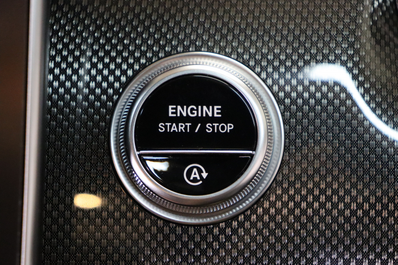 AMG Cクラス C43 ｽﾃｰｼｮﾝﾜｺﾞﾝ 4MATIC AMGﾅｲﾄ&ﾚｰﾀﾞｰｾｰﾌﾃｨPKG　BSG搭載 ｷｰﾚｽｺﾞｰ 茶/黒本革 ﾍﾞﾝﾁﾚｰﾀｰ ﾊﾟﾉﾗﾏSR ﾍｯﾄﾞｱｯﾌﾟD MBUXﾅﾋﾞTV ｽﾏﾎ連携 ﾌﾞﾙﾒｽﾀｰ 360ｶﾒﾗ PTS LEDﾗｲﾄ 自動Rｹﾞｰﾄ AMG専用装備&ﾁｭｰﾆﾝｸﾞ 9AT ﾘｱｱｸｽﾙｽﾃｱ　2年保証