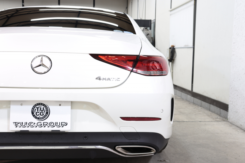 メルセデスベンツ CLS CLS450 4MATIC ｽﾎﾟｰﾂ ｴｸｽｸﾙｰｼﾌﾞ&ﾚｰﾀﾞｰｾｰﾌﾃｨPKG　ISG搭載 1ｵｰﾅｰ ｷｰﾚｽｺﾞｰ 茶本革 ﾍﾞﾝﾁﾚｰﾀｰ ｻﾝﾙｰﾌ ﾍｯﾄﾞｱｯﾌﾟD HDDﾅﾋﾞTV ｽﾏﾎ連携 ﾌﾞﾙﾒｽﾀｰ 360ｶﾒﾗ PTS LEDﾗｲﾄ 自動ﾄﾗﾝｸ ﾊﾝｽﾞﾌﾘｰA AMGｴｱﾛ&19AW ｴｱｻｽ 9AT　2年保証