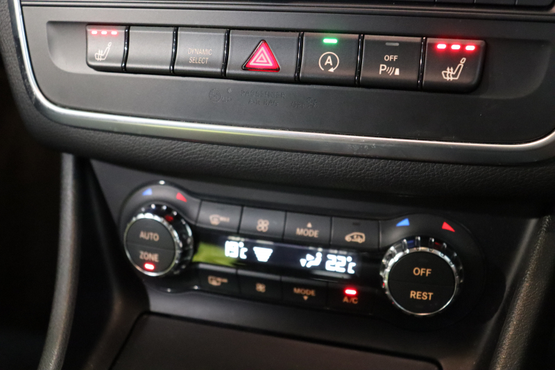 メルセデスベンツ CLAクラス CLA180 ｼｭｰﾃｨﾝｸﾞﾌﾞﾚｰｸ ｽﾎﾟｰﾂ ﾚｰﾀﾞｰｾｰﾌﾃｨPKG　中期 ｷｰﾚｽｺﾞｰ ﾌﾞﾗｯｸﾚｻﾞｰDINAMICAｼｰﾄ ｼｰﾄﾋｰﾀｰ HDDﾅﾋﾞTV ｽﾏﾎ連携 Bｶﾒﾗ PTS DSRC ｷｾﾉﾝﾗｲﾄ 自動Rｹﾞｰﾄ AMGｴｱﾛ&18AW 7AT　2年保証