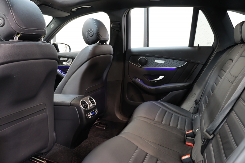 AMG GLC GLC43 4MATIC ﾚｻﾞｰｴｸｽｸﾙｰｼﾌﾞ&ﾚｰﾀﾞｰｾｰﾌﾃｨPKG　後期 ｷｰﾚｽｺﾞｰ 黒本革 ﾊﾟﾉﾗﾏSR HUD MBUXﾅﾋﾞTV BT音楽 360ｶﾒﾗ PTS LEDﾗｲﾄ 自動Rｹﾞｰﾄ AMG専用装備&ﾁｭｰﾆﾝｸﾞ 9AT　2年保証