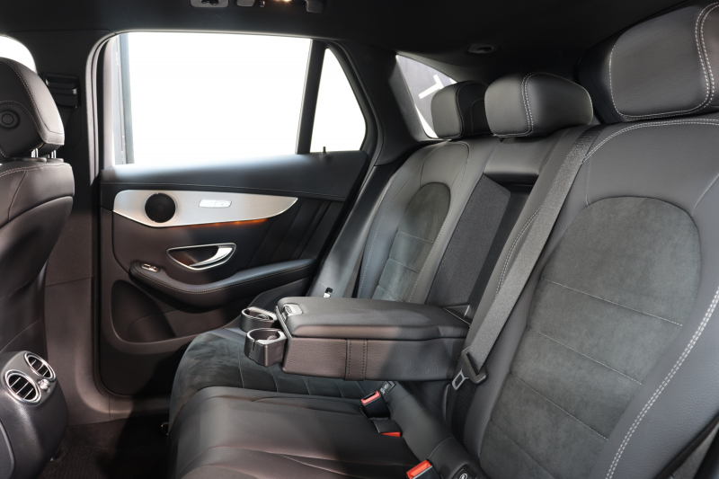 メルセデスベンツ GLC GLC250 4MATIC ｽﾎﾟｰﾂ ﾚｰﾀﾞｰｾｰﾌﾃｨPKG　ｷｰﾚｽｺﾞｰ ﾚｻﾞｰARTICO/DINAMICAｼｰﾄ 全席ｼｰﾄﾋｰﾀｰ HUD 純正ﾅﾋﾞTV BT音楽 360ｶﾒﾗ PTS LEDﾗｲﾄ ﾊﾝｽﾞﾌﾘｰA AMGｴｱﾛ&19AW ｻｲﾄﾞﾗﾝﾆﾝｸﾞﾎﾞｰﾄﾞ ﾀﾞｲﾅﾐｯｸｾﾚｸﾄ 9AT　2年保証