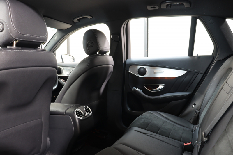 メルセデスベンツ GLC GLC250 4MATIC ｽﾎﾟｰﾂ ﾚｰﾀﾞｰｾｰﾌﾃｨPKG　ｷｰﾚｽｺﾞｰ ﾚｻﾞｰARTICO/DINAMICAｼｰﾄ 全席ｼｰﾄﾋｰﾀｰ HUD 純正ﾅﾋﾞTV BT音楽 360ｶﾒﾗ PTS LEDﾗｲﾄ ﾊﾝｽﾞﾌﾘｰA AMGｴｱﾛ&19AW ｻｲﾄﾞﾗﾝﾆﾝｸﾞﾎﾞｰﾄﾞ ﾀﾞｲﾅﾐｯｸｾﾚｸﾄ 9AT　2年保証