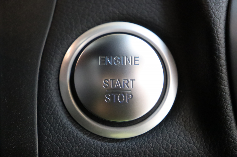 メルセデスベンツ GLC GLC250 4MATIC ｽﾎﾟｰﾂ ﾚｰﾀﾞｰｾｰﾌﾃｨPKG　ｷｰﾚｽｺﾞｰ ﾚｻﾞｰARTICO/DINAMICAｼｰﾄ 全席ｼｰﾄﾋｰﾀｰ HUD 純正ﾅﾋﾞTV BT音楽 360ｶﾒﾗ PTS LEDﾗｲﾄ ﾊﾝｽﾞﾌﾘｰA AMGｴｱﾛ&19AW ｻｲﾄﾞﾗﾝﾆﾝｸﾞﾎﾞｰﾄﾞ ﾀﾞｲﾅﾐｯｸｾﾚｸﾄ 9AT　2年保証
