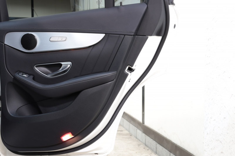 メルセデスベンツ GLC GLC250 4MATIC ｽﾎﾟｰﾂ ﾚｰﾀﾞｰｾｰﾌﾃｨPKG　ｷｰﾚｽｺﾞｰ ﾚｻﾞｰARTICO/DINAMICAｼｰﾄ 全席ｼｰﾄﾋｰﾀｰ HUD 純正ﾅﾋﾞTV BT音楽 360ｶﾒﾗ PTS LEDﾗｲﾄ ﾊﾝｽﾞﾌﾘｰA AMGｴｱﾛ&19AW ｻｲﾄﾞﾗﾝﾆﾝｸﾞﾎﾞｰﾄﾞ ﾀﾞｲﾅﾐｯｸｾﾚｸﾄ 9AT　2年保証