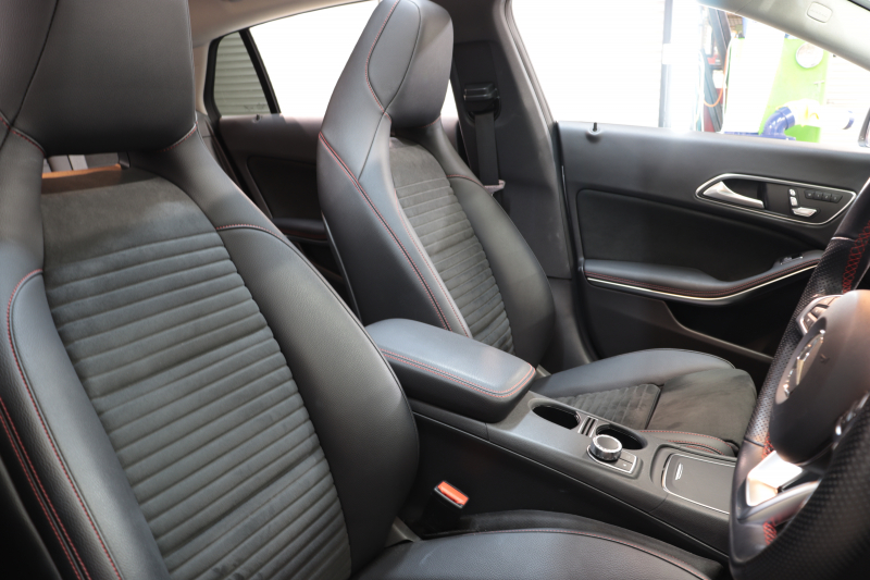 メルセデスベンツ CLAクラス CLA180ｼｭｰﾃｨﾝｸﾞﾌﾞﾚｰｸ AMGｽﾀｲﾙ AMGﾌﾟﾚﾐｱﾑ&ﾚｰﾀﾞｰｾｰﾌﾃｨPKG　後期 ｷｰﾚｽｺﾞｰ ﾚｻﾞｰDINAMICAｼｰﾄ ｼｰﾄﾋｰﾀｰ ﾊﾟﾉﾗﾏSR HDDﾅﾋﾞTV ｽﾏﾎ連携 harman/kardon Bｶﾒﾗ PTS DSRC LEDﾗｲﾄ 自動Rｹﾞｰﾄ AMGｴｱﾛ&18AW 7AT 希少色ﾏｳﾝﾃﾝｸﾞﾚｰ　2年保証