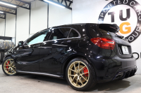AMG Aクラス A45 4MATIC ﾚｰﾀﾞｰｾｰﾌﾃｨPKG　後期 ｷｰﾚｽｺﾞｰ 黒本革 HDDﾅﾋﾞTV ｽﾏﾎ連携 ﾊﾞｯｸｶﾒﾗ PTS LEDﾗｲﾄ AMG専用装備&ﾁｭｰﾆﾝｸﾞ ﾀﾞｲﾅﾐｯｸS BBS18AW 7AT　2年保証