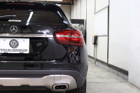 メルセデスベンツ GLA GLA220 4MATIC ﾌﾟﾚﾐｱﾑ&ﾚｰﾀﾞｰｾｰﾌﾃｨPKG　後期 ｷｰﾚｽｺﾞｰ 黒革 ﾊﾟﾉﾗﾏSR HDDﾅﾋﾞTV ｽﾏﾎ連携 harman/kardon ﾊﾞｯｸｶﾒﾗ PTS LEDﾗｲﾄ 自動Rｹﾞｰﾄ ﾊﾝｽﾞﾌﾘｰA 18AW ﾀﾞｲﾅﾐｯｸS　2年保証【4/5まで期間限定在庫】