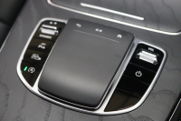 メルセデスベンツ Eクラス E200 ｽﾎﾟｰﾂ AMGﾗｲﾝｲﾝﾃﾘｱ&ｴｸｽｸﾙｰｼﾌﾞ&ﾚｰﾀﾞｰｾｰﾌﾃｨPKG　BSG搭載 後期 1ｵｰﾅｰ MEｺﾈｸﾄ ｷｰﾚｽｺﾞｰ 黒本革 ﾍｯﾄﾞｱｯﾌﾟD MBUXﾅﾋﾞTV&ARﾅﾋﾞ ｽﾏﾎ連携 ﾌﾞﾙﾒｽﾀｰ 360ｶﾒﾗ PTS LEDﾗｲﾄ 自動ﾄﾗﾝｸ AMGｴｱﾛ&19AW ﾜｲﾔﾚｽ充電 9AT　2年保証