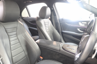 メルセデスベンツ Eクラス E200 ｽﾎﾟｰﾂ AMGﾗｲﾝｲﾝﾃﾘｱ&ｴｸｽｸﾙｰｼﾌﾞ&ﾚｰﾀﾞｰｾｰﾌﾃｨPKG　BSG搭載 後期 1ｵｰﾅｰ MEｺﾈｸﾄ ｷｰﾚｽｺﾞｰ 黒本革 ﾍｯﾄﾞｱｯﾌﾟD MBUXﾅﾋﾞTV&ARﾅﾋﾞ ｽﾏﾎ連携 ﾌﾞﾙﾒｽﾀｰ 360ｶﾒﾗ PTS LEDﾗｲﾄ 自動ﾄﾗﾝｸ AMGｴｱﾛ&19AW ﾜｲﾔﾚｽ充電 9AT　2年保証